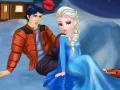 Spēle Elsa and Ken kissing 