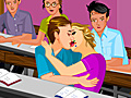 Spēle Classroom Sneak A Kiss