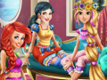 Spēle Disney Princesses Pyjama Party