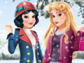 Spēle Aurora and Snow White Winter Fashion