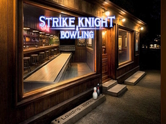 Spēle Strike Knight Bowling